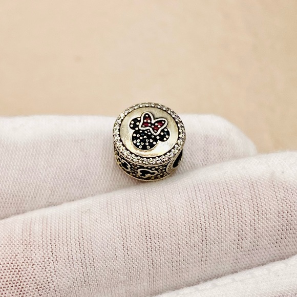 EUC Pandora Sterling Silver Disney Sparkling Icons Limited Edition Charm - Picture 4 of 11